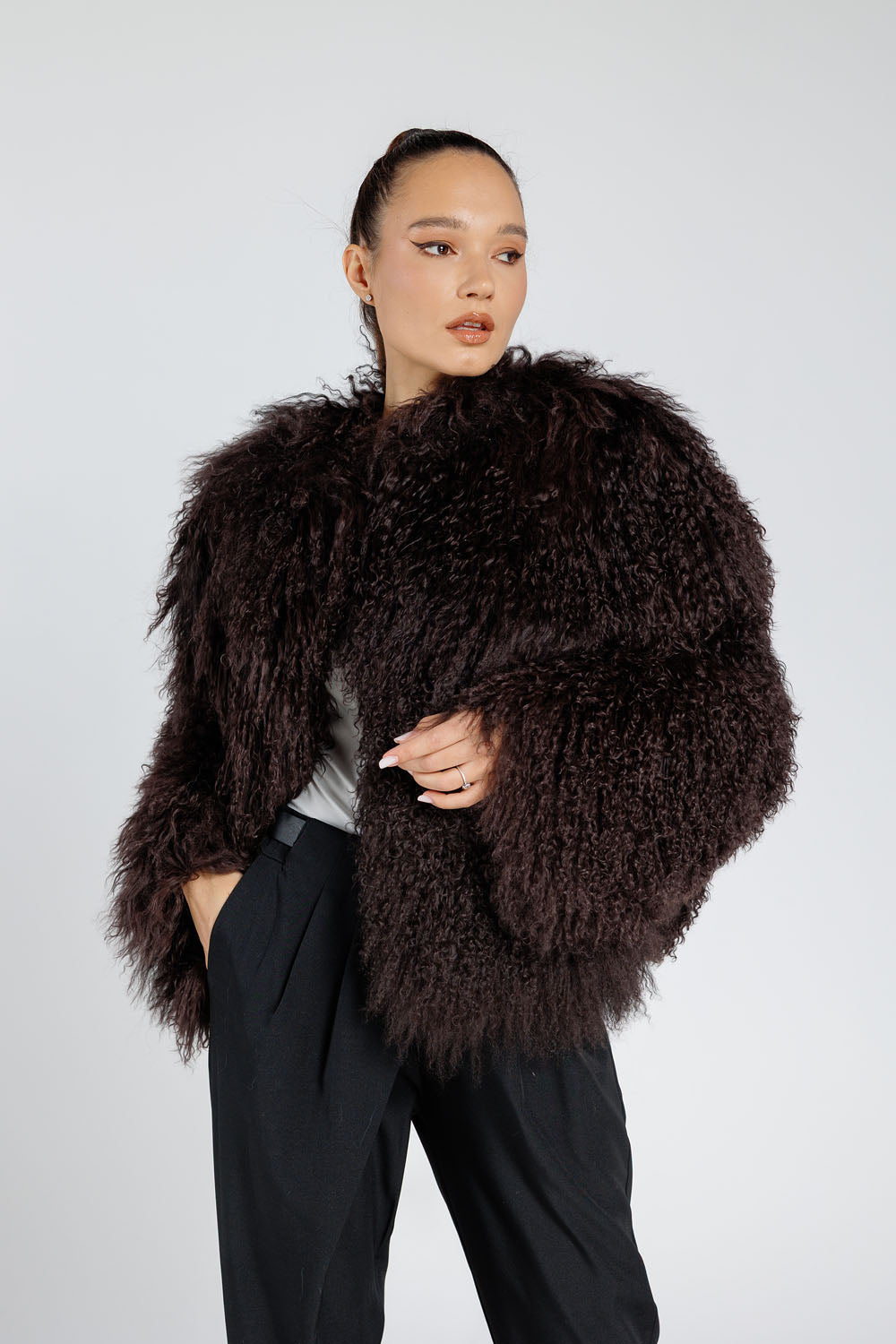 Cappotto in vera pelliccia di agnello tibetano, donna, cioccolato fondente 362
