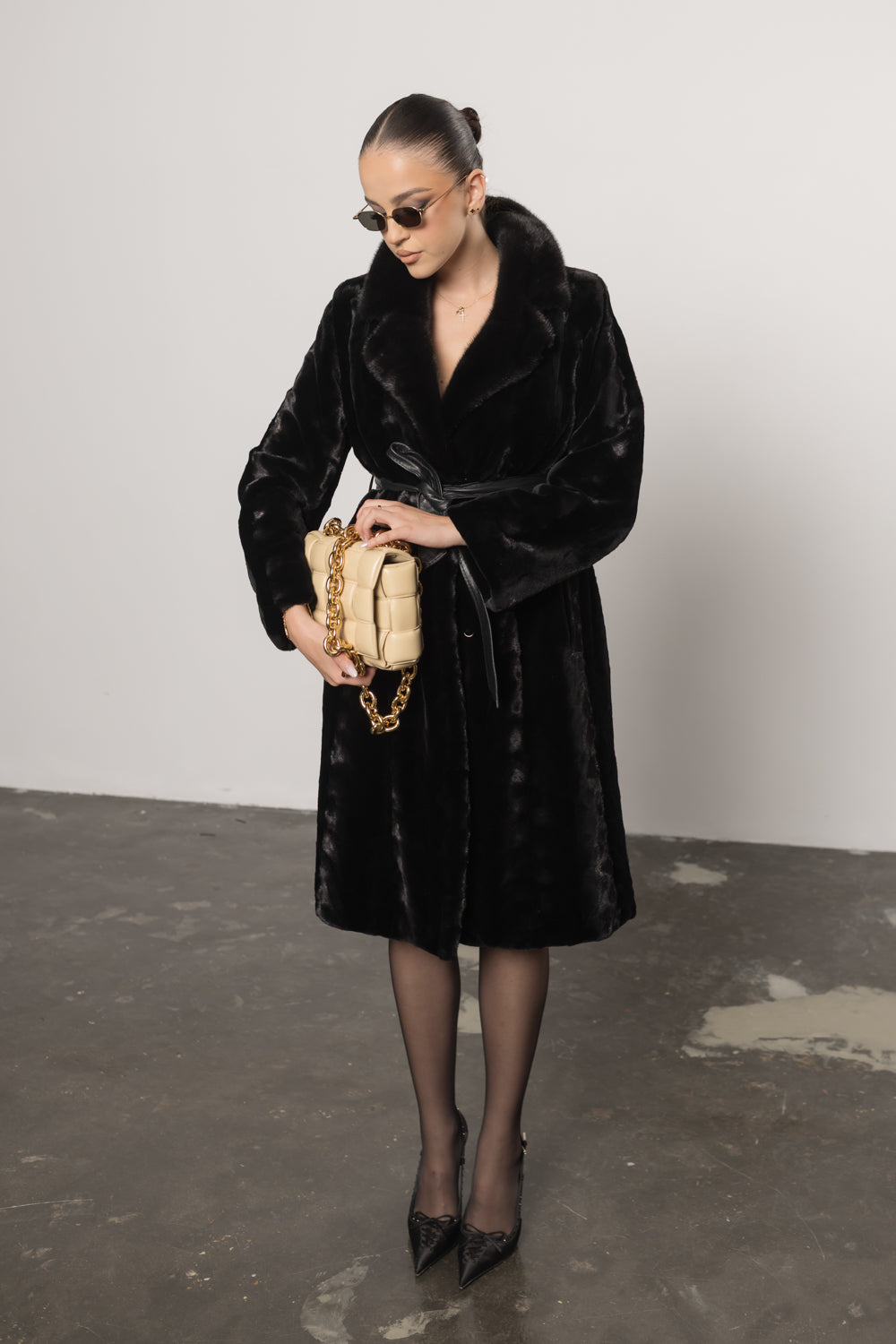 Women's Natural Mink Fur Coat with Drawstring, Diamond Black 418