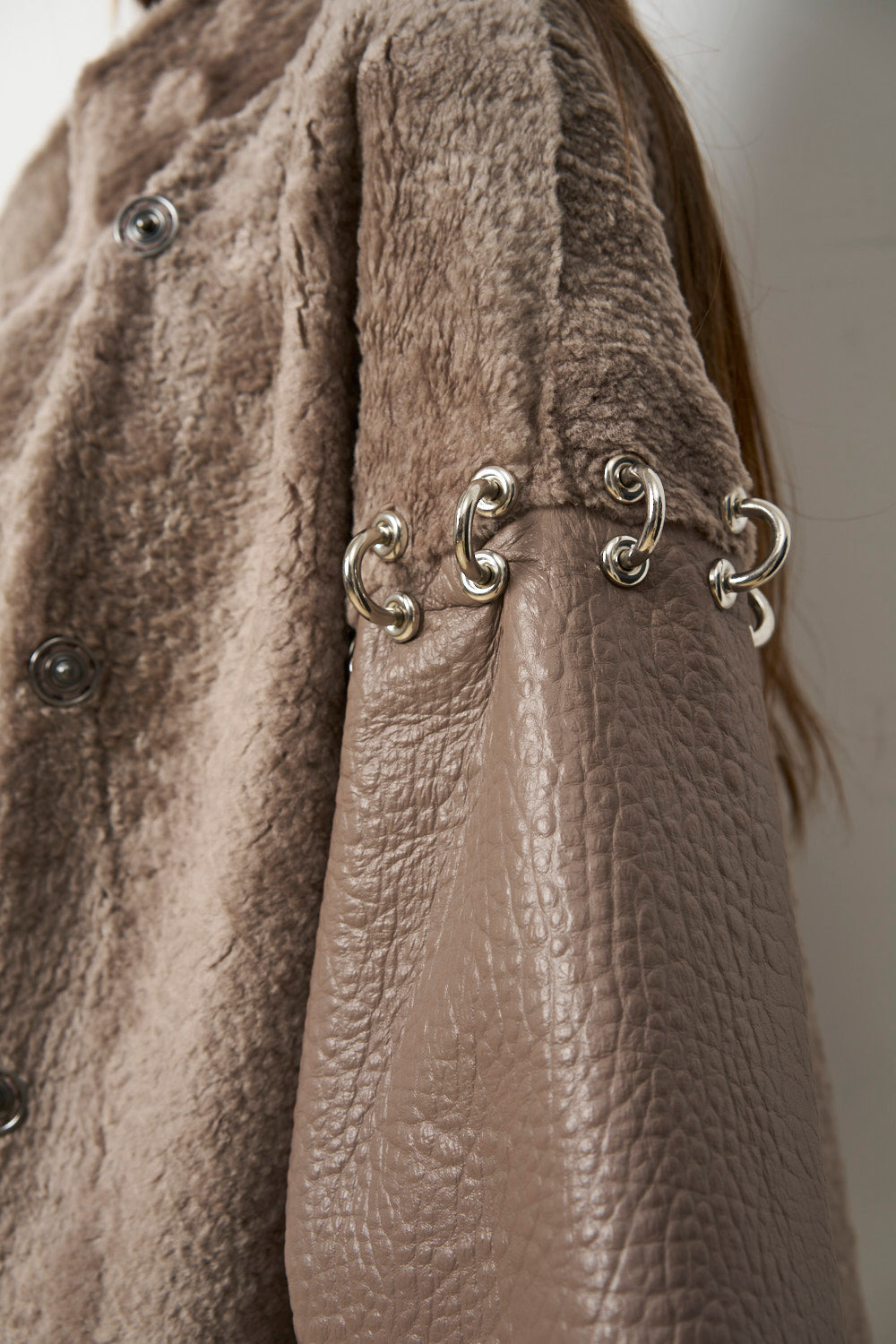 Poncho din Piele și Blană Naturală Shearling pentru Femei, Maro, Mareus