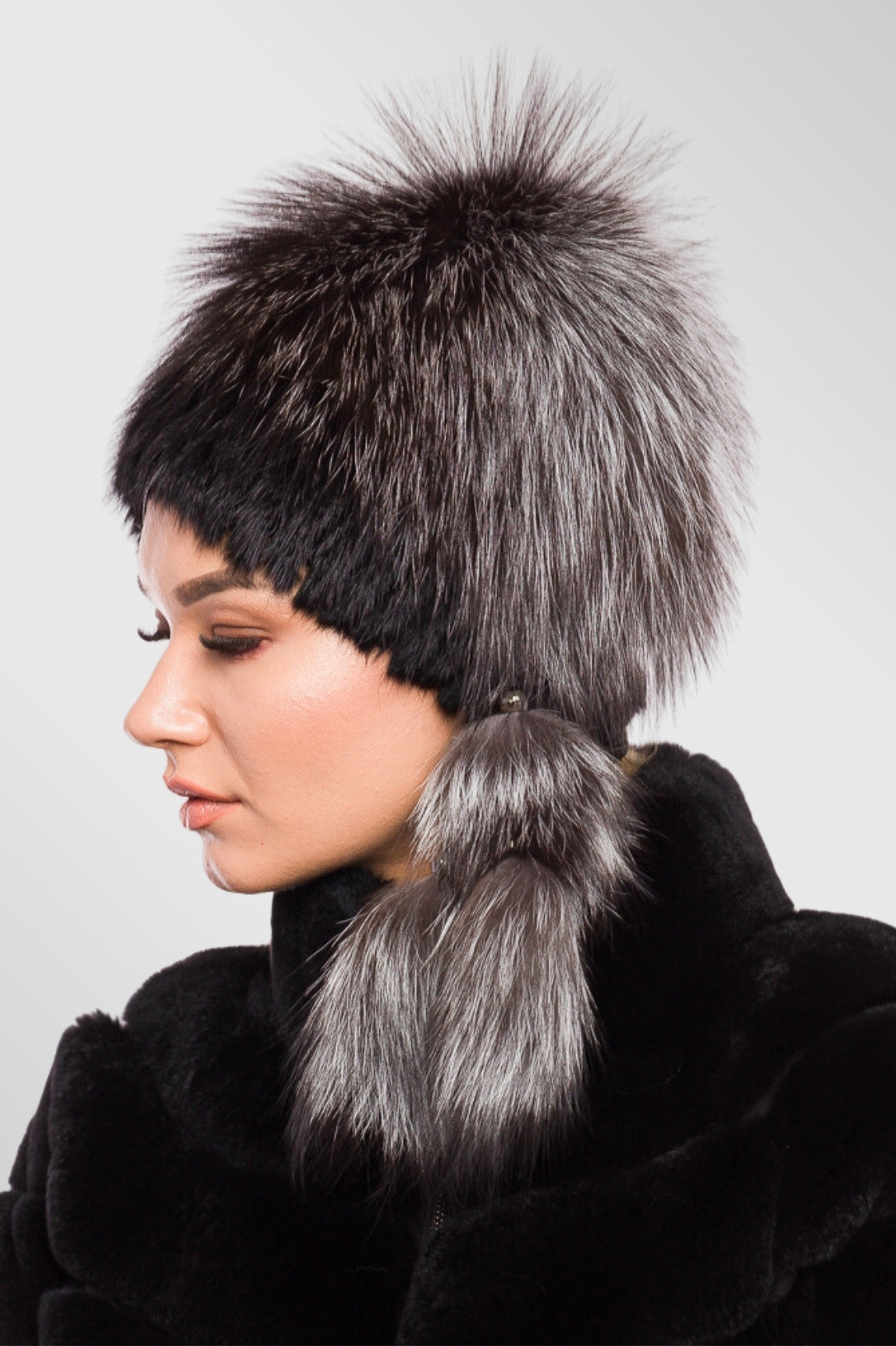 Fes din Blană Naturală de Vulpe și Nurcă, Femei, Grey Frost 86