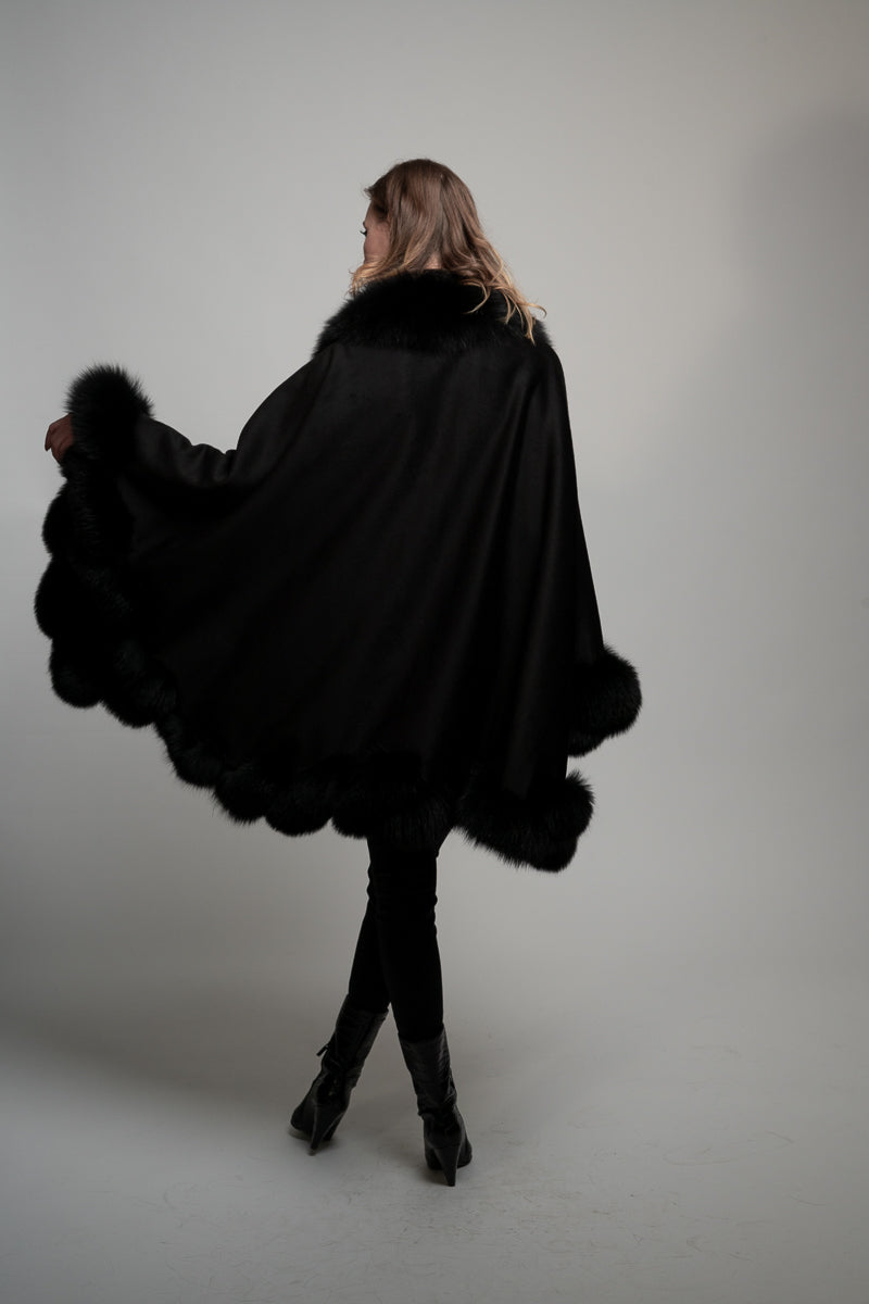 mantella in cashmere e volpe