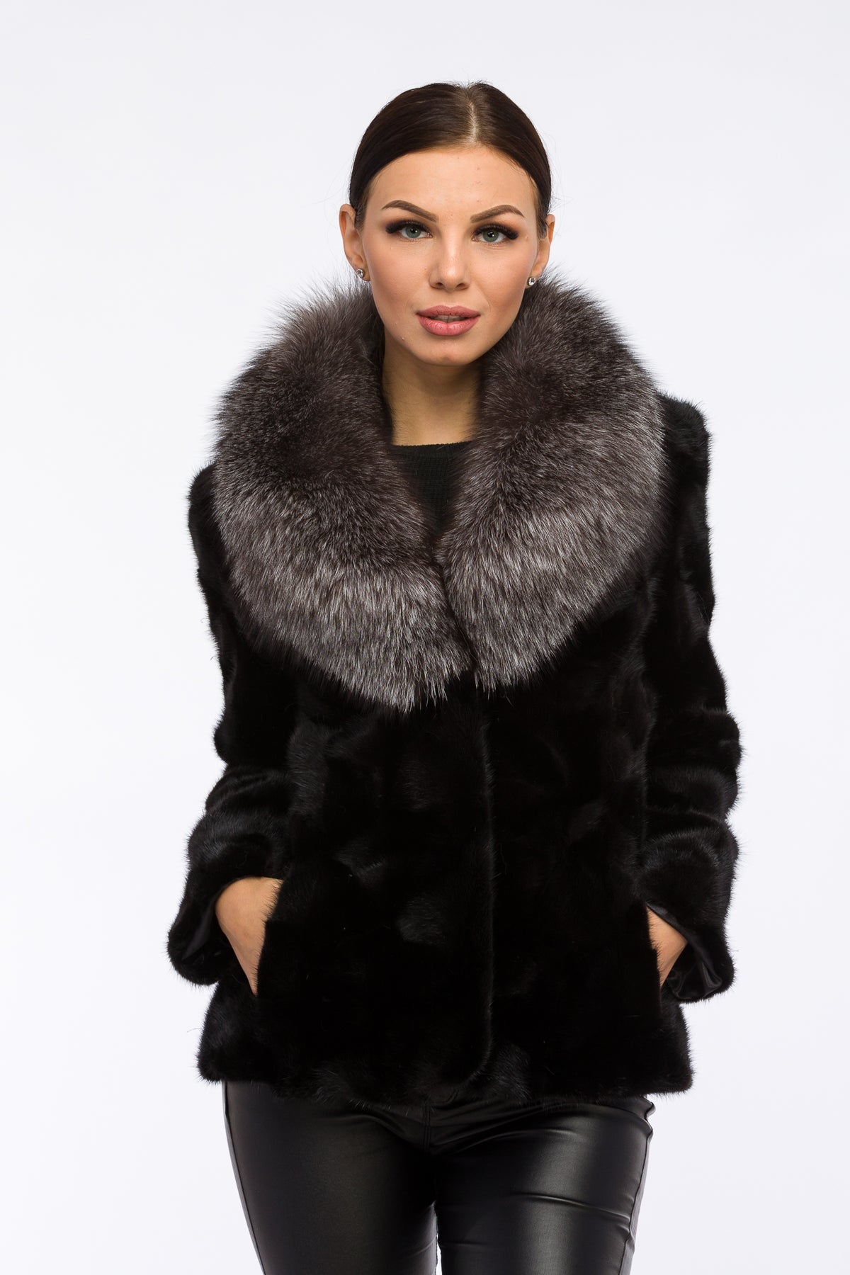 Manteau en fourrure de vison naturel avec col en renard, femme, Obsidian et Grey Frost 162