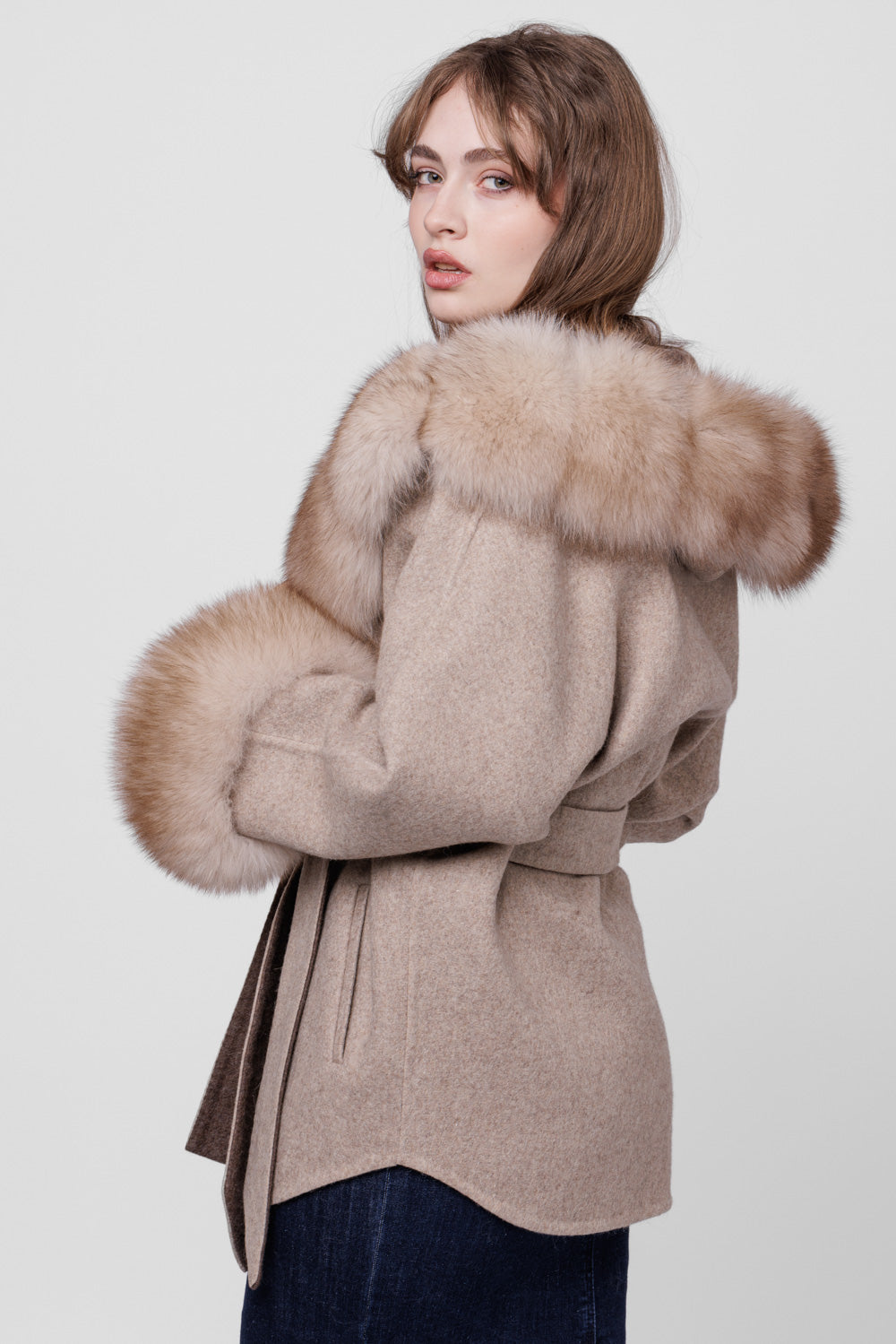 Mantel aus Alpakawolle und natürlichem Fuchspelz mit Kapuze, übergroßes Modell, Damen, Taupe 293