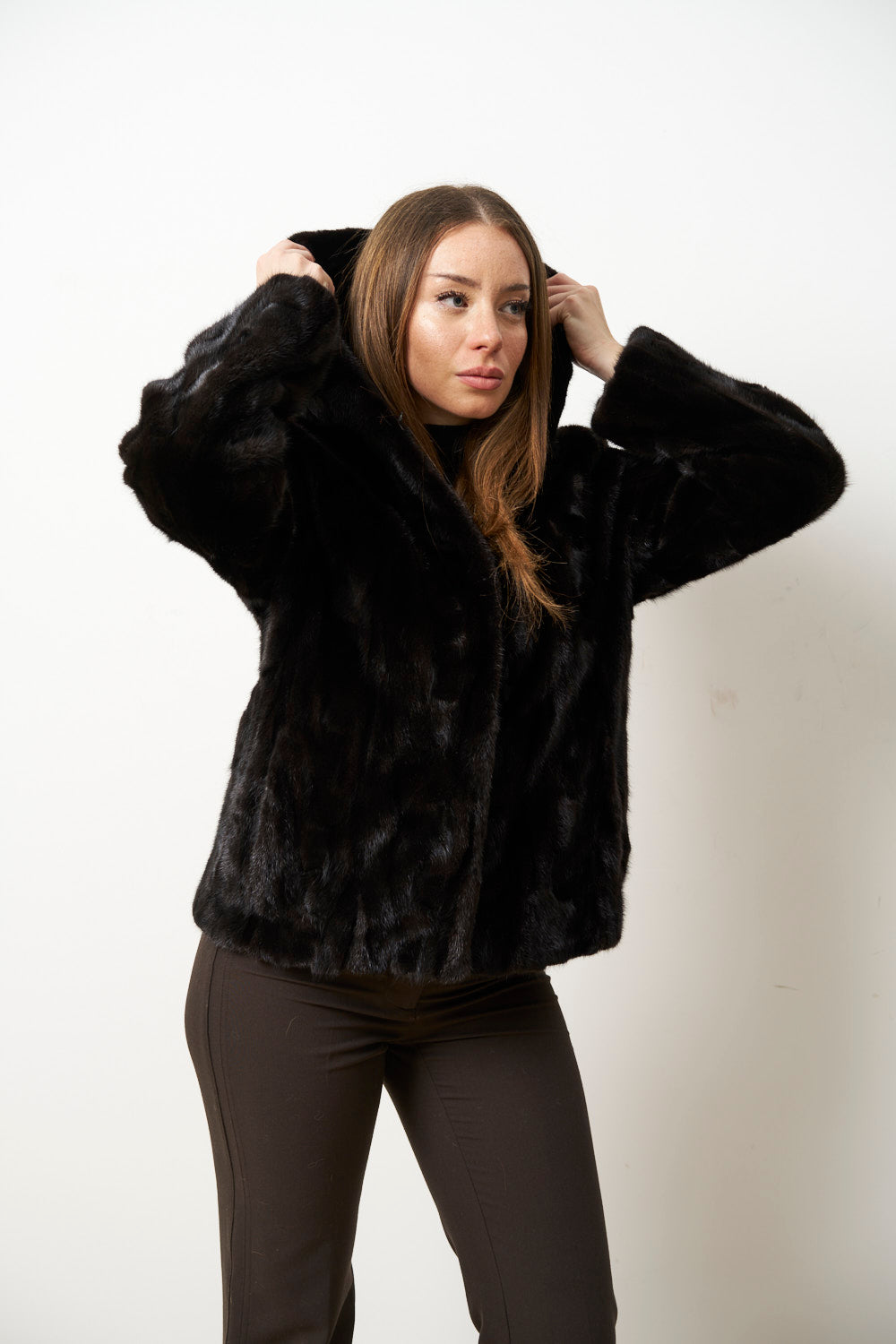 Cappotto in Pelliccia di Visone Naturale con Cappuccio da Donna, Cambrata, Nero, Mareus